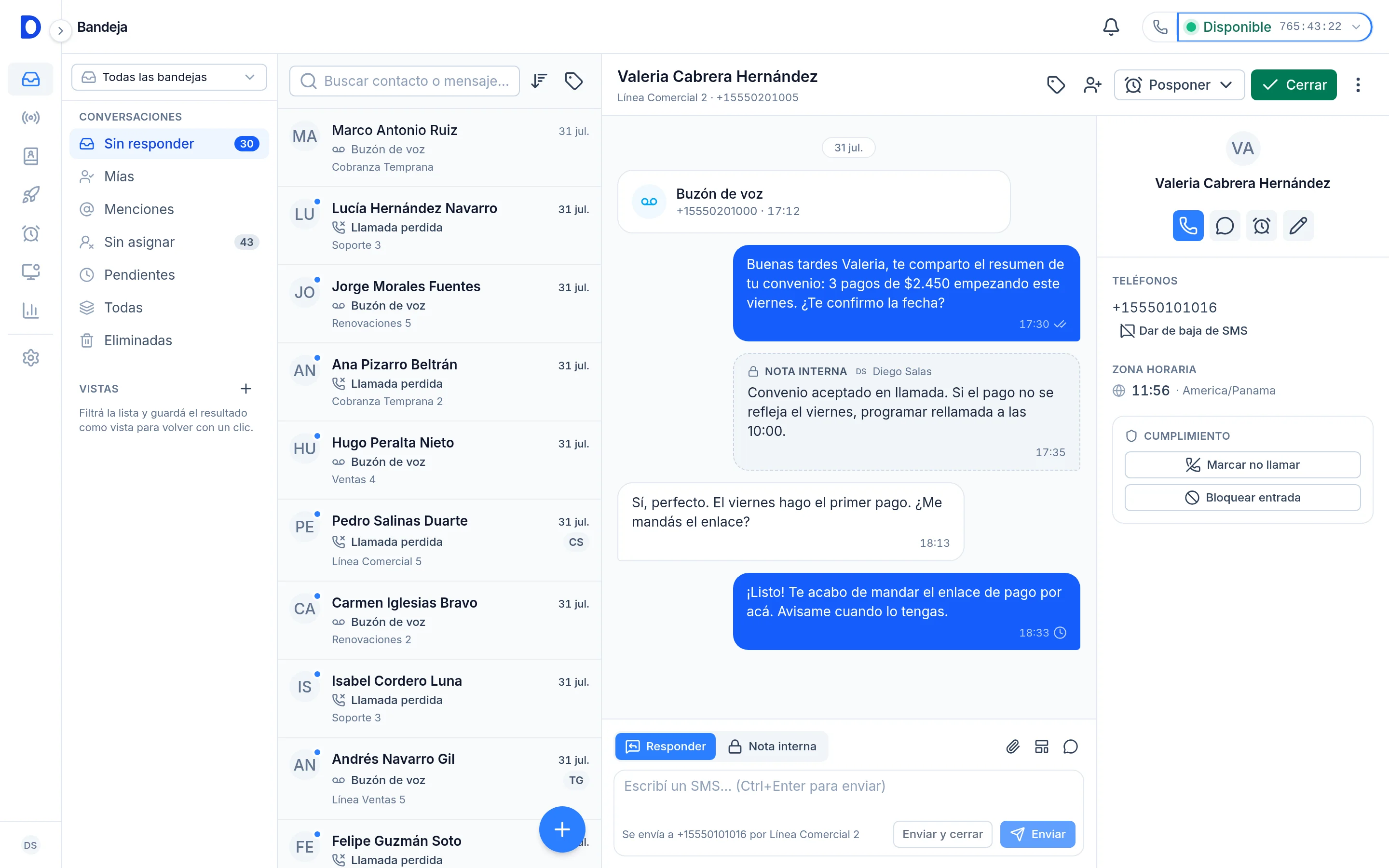 La bandeja de entrada de DialSprint: una conversación con llamadas, SMS y notas internas, con el panel de cumplimiento a la vista